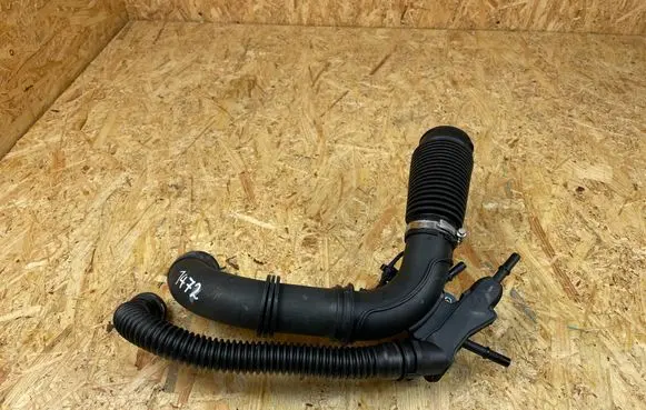 Mercedes-Benz GLB x247 Intercooler air guide/duct channel 3019082Z15