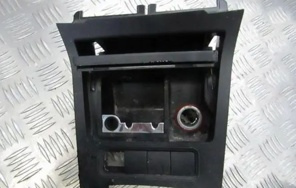 Car ashtray