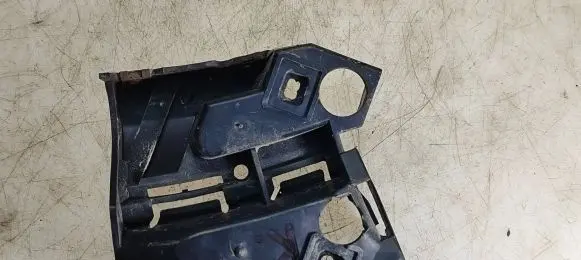 Volvo C30 Front bumper mounting bracket 30655935
