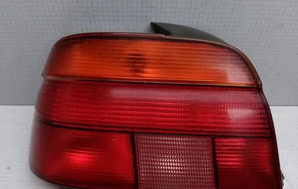 BMW 5 E39 Rear/tail lights 8358031 14603300