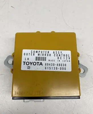 Lexus RX 330 - 350 - 400H Wing mirror control module 8943048030 615139000