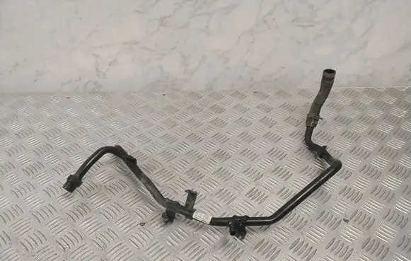 Brake vacuum hose/pipe