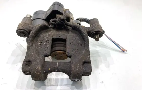 Ford Escape III Rear brake caliper 
