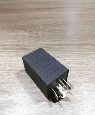 Volkswagen PASSAT B3 Other relay 191955532A