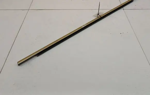 Volkswagen PASSAT B6 Rear door glass trim molding 