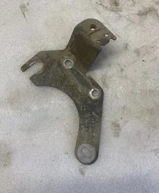 Dacia Duster II other engine part 208184456R