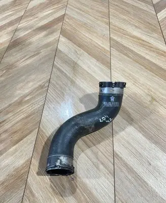 Mercedes-Benz C W204 Intercooler hose/pipe A2045286682