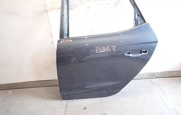 Seat Arona Rear door 6F9833311B