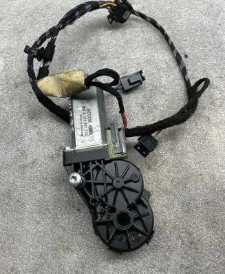 Volkswagen PASSAT B6 Seat control module 0390203224