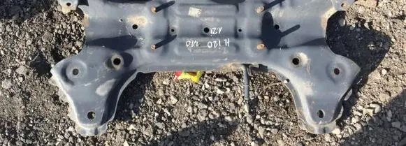 Hyundai i20 (PB PBT) Front subframe