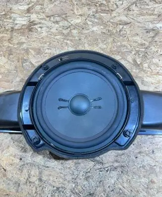 Mercedes-Benz E W211 Parcel shelf speaker A2118200002