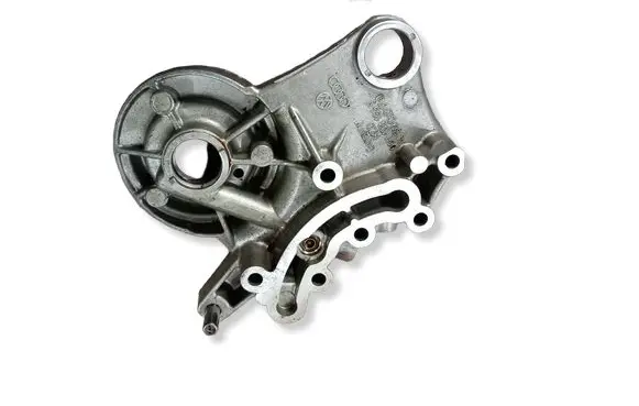 Volkswagen PASSAT B6 Timing belt guard (cover) 06H103166F