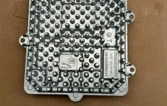 Jaguar F-Pace LED ballast control module M9D313E005BA M9D3-13E005-BA