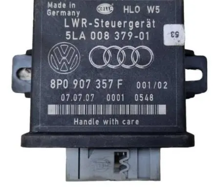 Audi A4 S4 B7 8E 8H Light module LCM 8PO907357F 5LA00837901