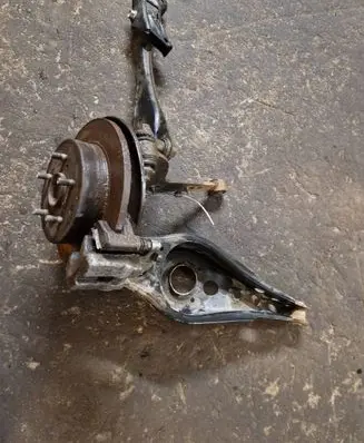 Toyota RAV 4 (XA40) Rear suspension assembly kit set 