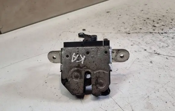 Tailgate/trunk/boot lock/catch/latch