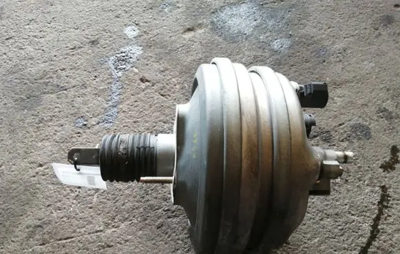 Mercedes-Benz S W220 Brake booster A0054302430