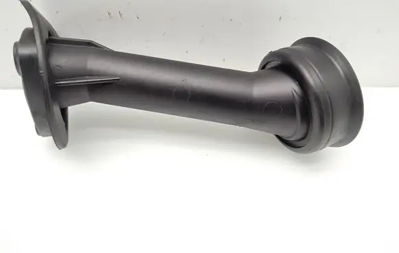 Volkswagen Transporter - Caravelle T5 Oil fill pipe 070115308G 026103485E 070115315A