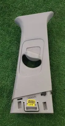 (B) pillar trim (top)