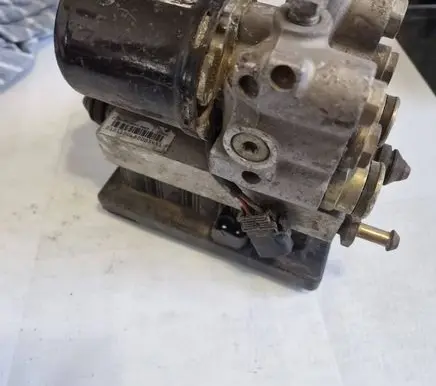 Volkswagen Sharan ABS Pump 7M0907379A