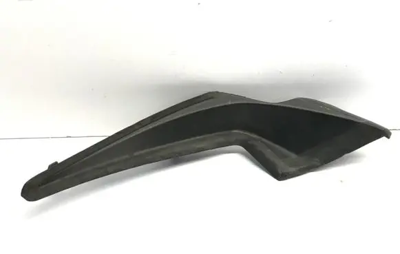 Toyota Aygo AB10 Windshield trim 538670H050