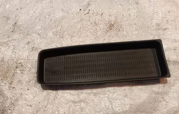 BMW 3 E92 E93 Central console drawer/shelf pad 7118064