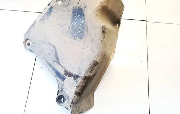 Audi A5 8T 8F Engine splash shield/under tray 8k0825219a
