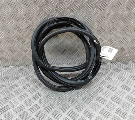 Honda CR-V Rubber seal rear door 728503B4H01