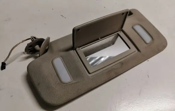 Buick Encore I Sun visor