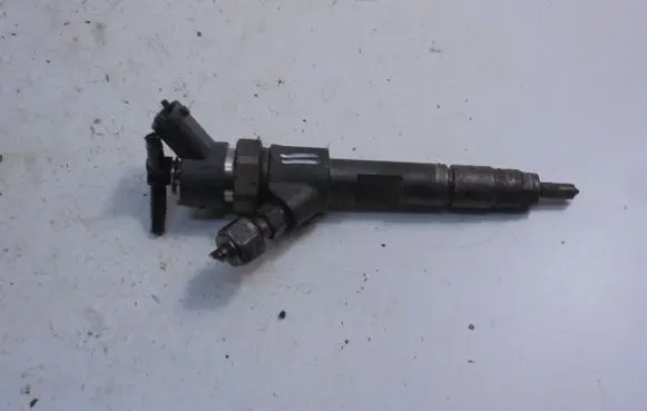 Renault Laguna II Fuel injector 8200100272