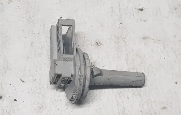 Audi A3 S3 A3 Sportback 8P Interior temperature sensor 1J0907543A