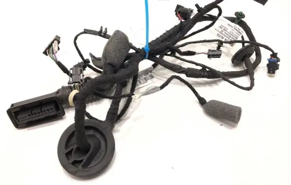 Skoda Octavia Mk4 Rear door wiring loom 5E3971694AC