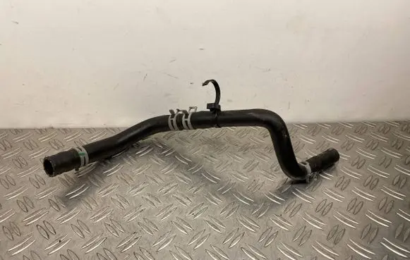 Ford Fusion II Engine coolant pipe/hose 