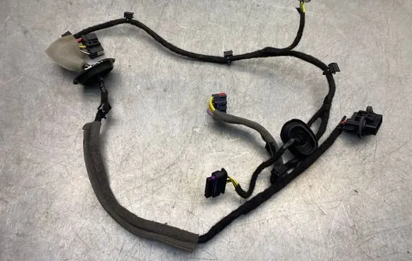 Volvo XC90 Rear door wiring loom 30644905