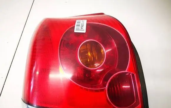 Toyota Avensis T250 Rear/tail lights 