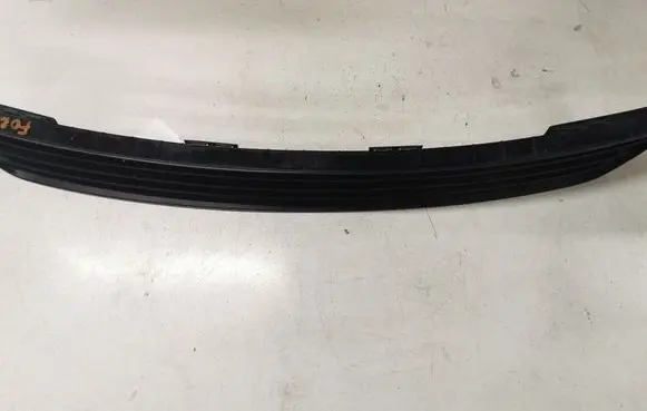 Ford Fiesta Front bumper lower grill 2S61A01920A