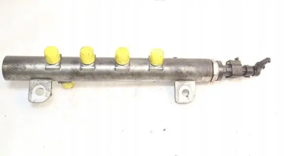 Fuel main line pipe