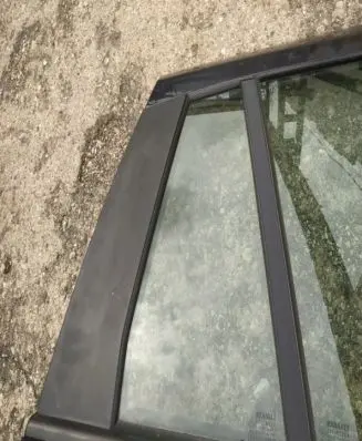 Renault Laguna II Rear vent window glass 