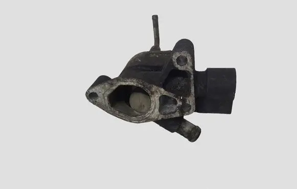 Opel Astra J Thermostat/thermostat housing