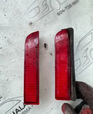 Rear tail light reflector