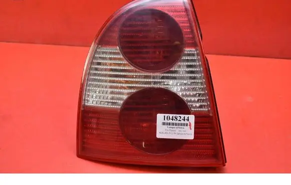 Volkswagen PASSAT B5.5 Rear/tail lights 3B5945095AE