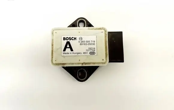 Toyota Verso-S Acceleration sensor 0265005719 8918305030