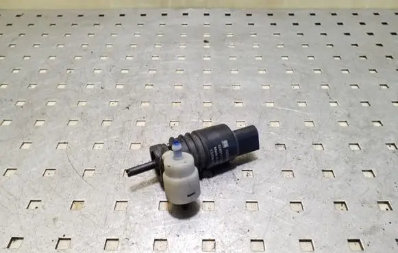 Opel Insignia A Windscreen/windshield washer pump 13250357