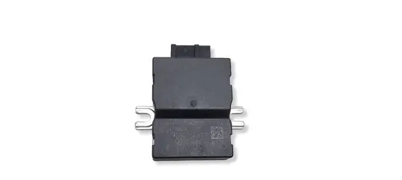 BMW 2 F22 F23 Fuel injection pump control unit/module 7447895