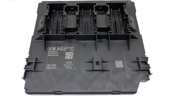Volkswagen PASSAT B7 Comfort/convenience module 3AA937087F