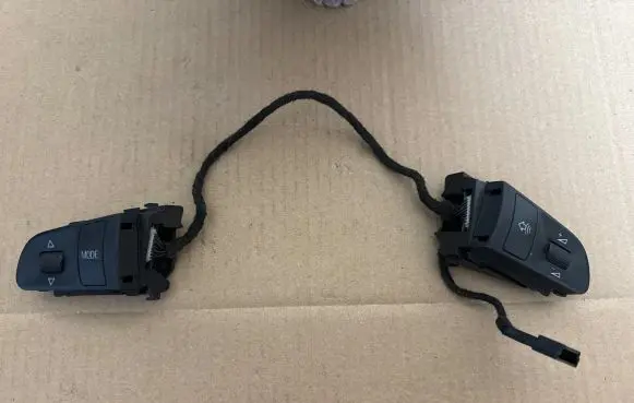 Audi A6 S6 C6 4F Steering wheel buttons/switches 4F0951527 4F0951527A 61676390