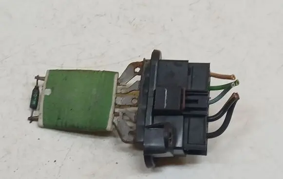 Dodge Stratus Heater blower motor/fan resistor