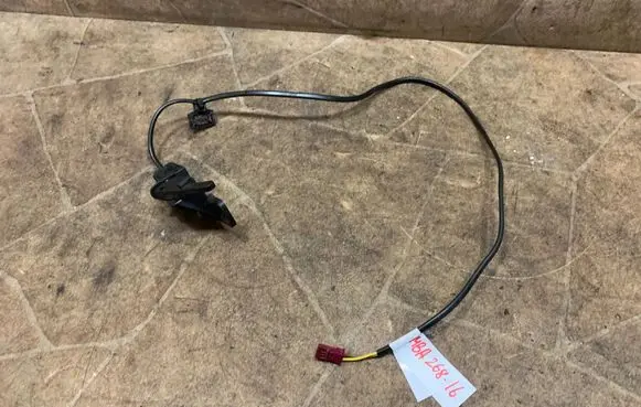 Mercedes-Benz SLK R172 Convertible roof lock/latch A1728207410