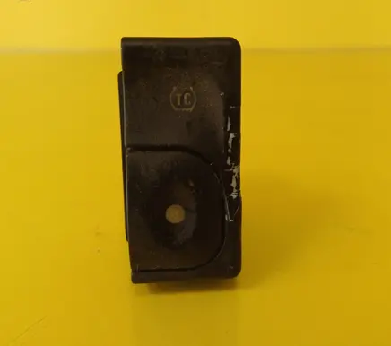 Opel Omega B1 Traction control (ASR) switch 90565751