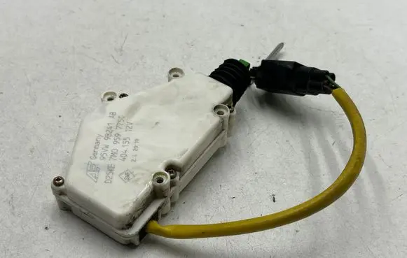 Seat Alhambra (Mk1) Central locking motor 95VW9B241AB 404155 7M0959775C